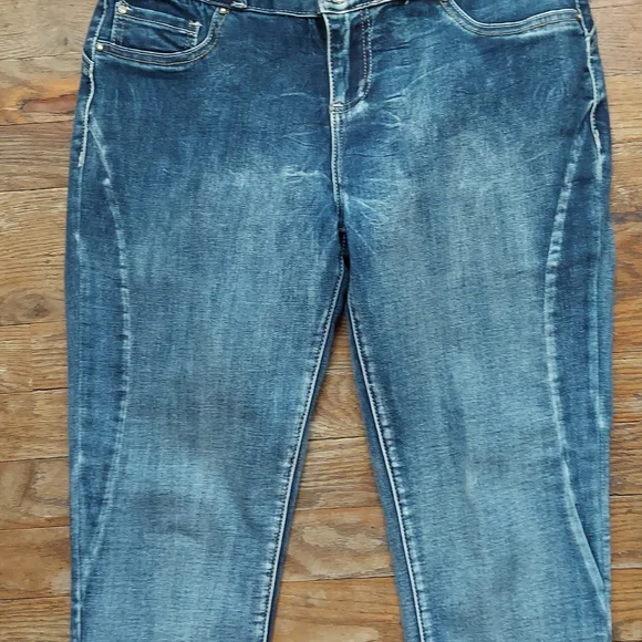 5 for $10 M&M Jeans - Picture 3 of 12